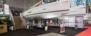 Paryż pełen nowości Bavaria, Dufour i Fountaine-Pajot!